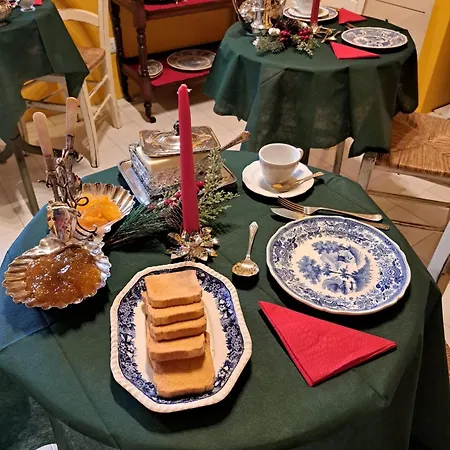La Dimora Di Luca Bed & Breakfast Bientina