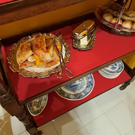 La Dimora Di Luca Bed & Breakfast 3*